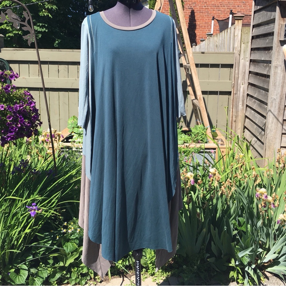 🇬🇷 Ozai N Ku Long Layered Knit Tunic